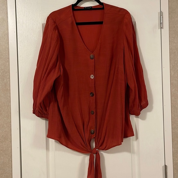 2x New Directions 3/4 sleeve top - Picture 1 of 3